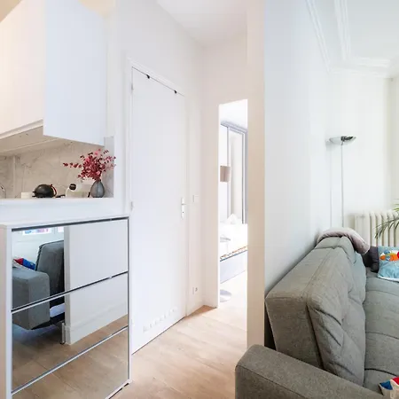 شقة Charming And Bright 1bdr Near The Marais